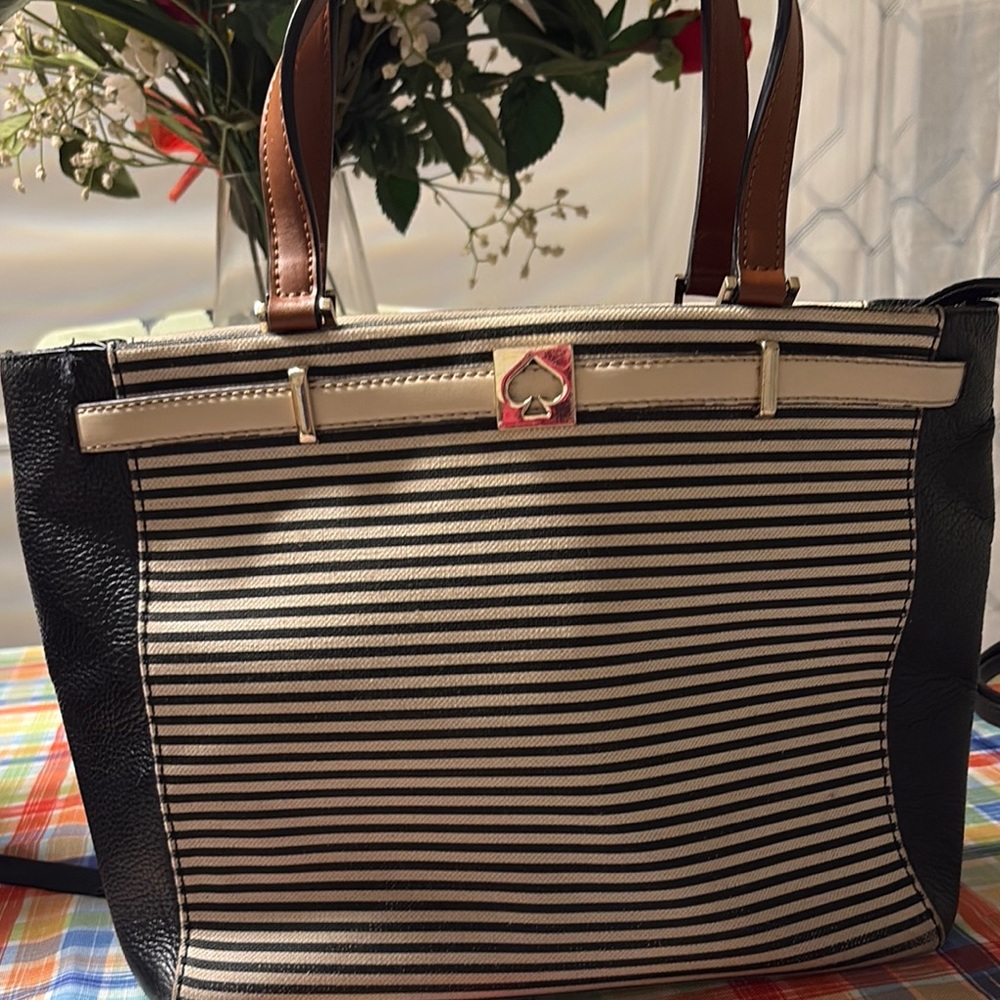 Striped Black and Cream Tote Bag with Heart Spade Accent